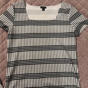 Ann Taylor Factory Black and White Striped Short Sleeve Top